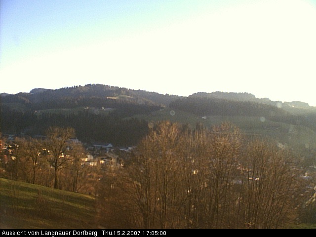 Webcam-Bild: Aussicht vom Dorfberg in Langnau 20070215-170500
