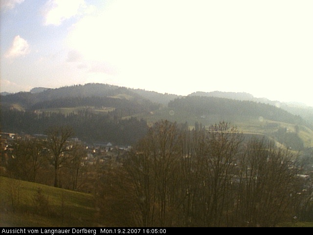 Webcam-Bild: Aussicht vom Dorfberg in Langnau 20070219-160500