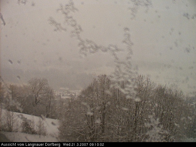 Webcam-Bild: Aussicht vom Dorfberg in Langnau 20070321-091002