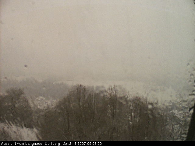 Webcam-Bild: Aussicht vom Dorfberg in Langnau 20070324-090500