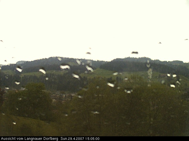 Webcam-Bild: Aussicht vom Dorfberg in Langnau 20070429-150500