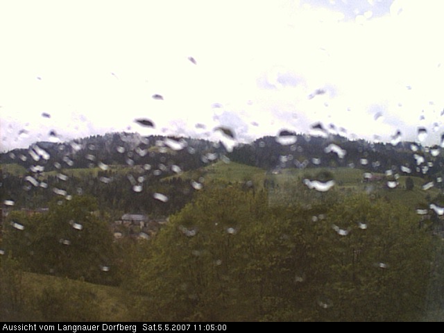 Webcam-Bild: Aussicht vom Dorfberg in Langnau 20070505-110500