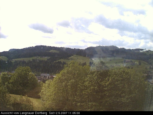 Webcam-Bild: Aussicht vom Dorfberg in Langnau 20070512-110500