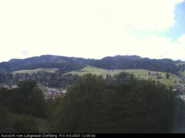 Webcam-Bild: Aussicht vom Dorfberg in Langnau 20070518-120500