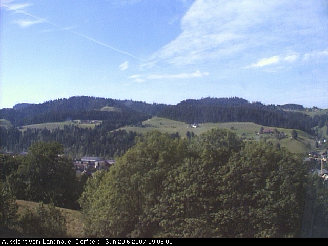 Webcam-Bild: Aussicht vom Dorfberg in Langnau 20070520-090500