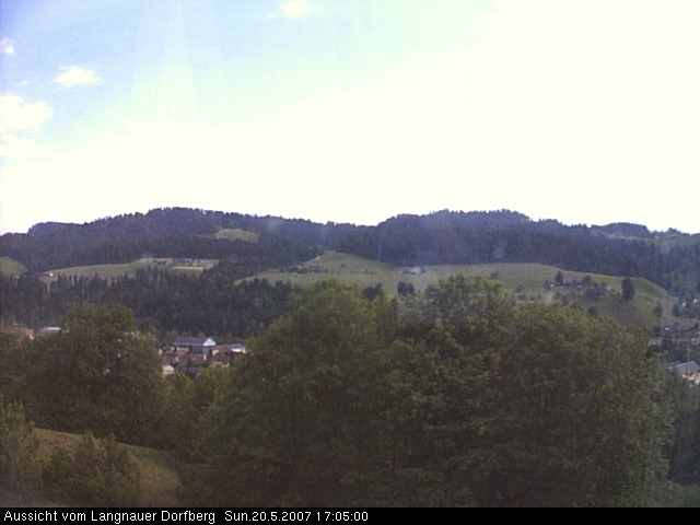Webcam-Bild: Aussicht vom Dorfberg in Langnau 20070520-170500