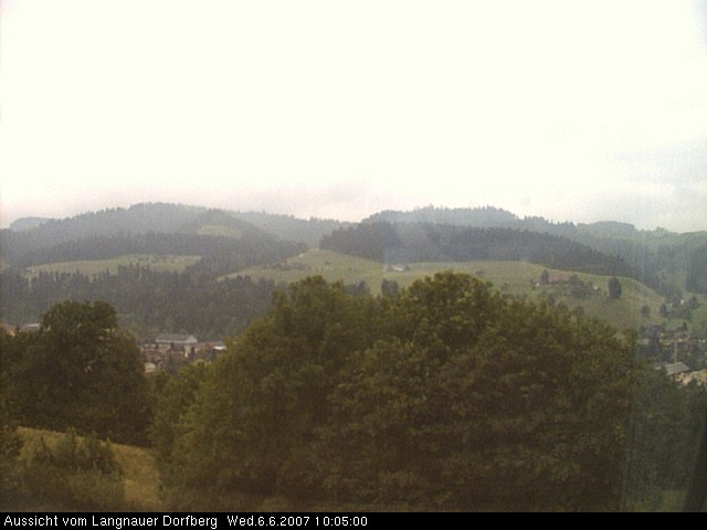 Webcam-Bild: Aussicht vom Dorfberg in Langnau 20070606-100500
