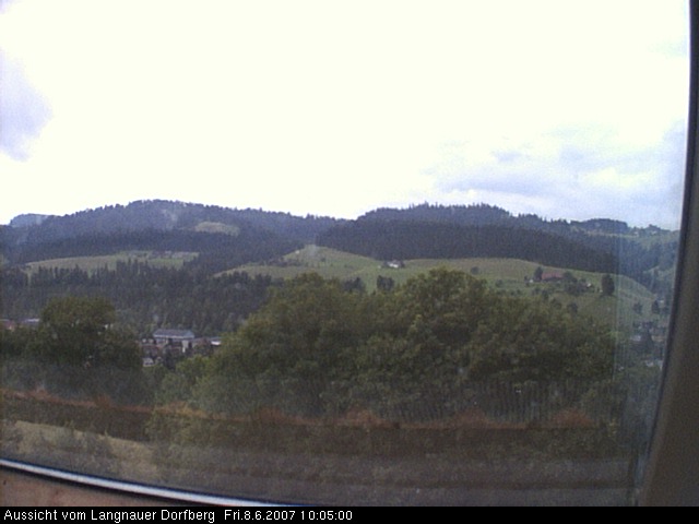 Webcam-Bild: Aussicht vom Dorfberg in Langnau 20070608-100500