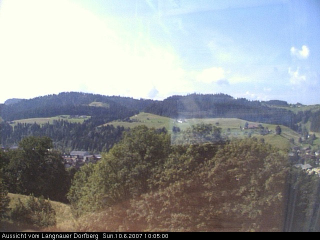 Webcam-Bild: Aussicht vom Dorfberg in Langnau 20070610-100500