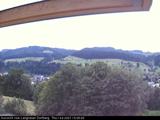 Webcam-Bild: Aussicht vom Dorfberg in Langnau 20070614-150500