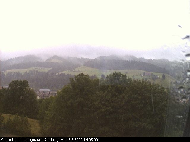Webcam-Bild: Aussicht vom Dorfberg in Langnau 20070615-140500