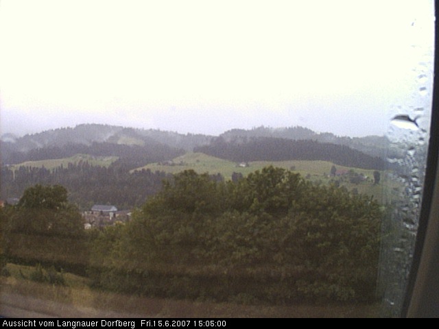 Webcam-Bild: Aussicht vom Dorfberg in Langnau 20070615-150500