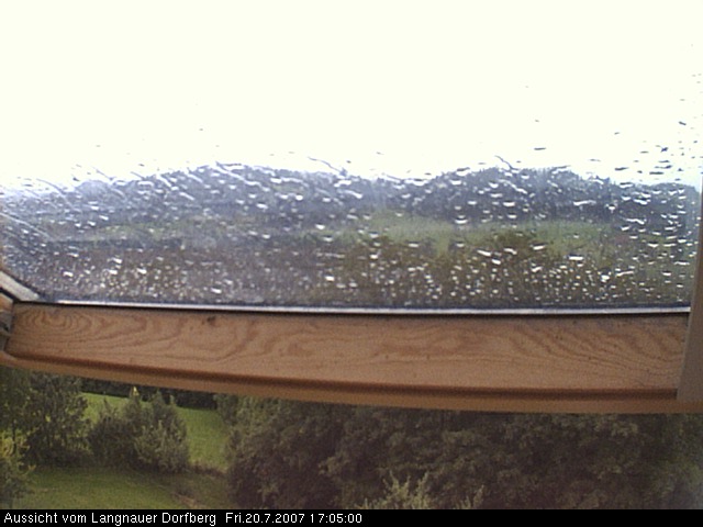 Webcam-Bild: Aussicht vom Dorfberg in Langnau 20070720-170500