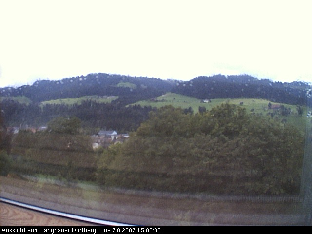 Webcam-Bild: Aussicht vom Dorfberg in Langnau 20070807-150500