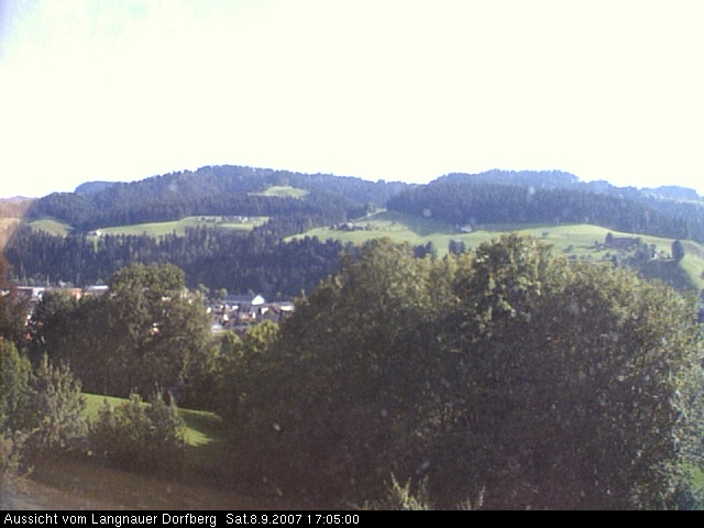 Webcam-Bild: Aussicht vom Dorfberg in Langnau 20070908-170500