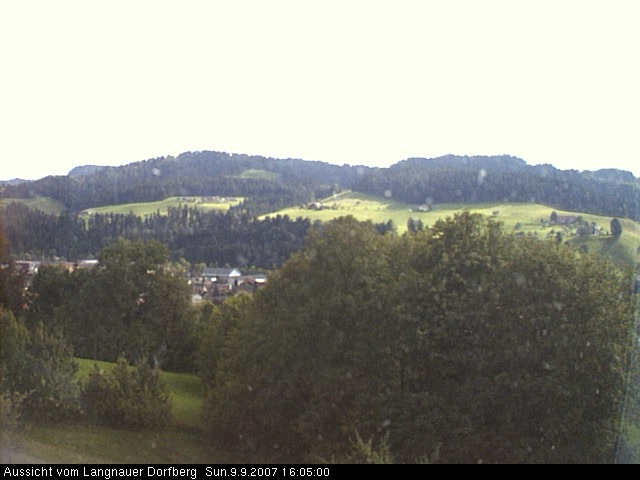 Webcam-Bild: Aussicht vom Dorfberg in Langnau 20070909-160500