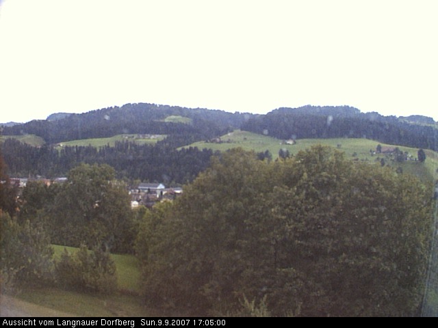 Webcam-Bild: Aussicht vom Dorfberg in Langnau 20070909-170500
