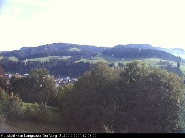 Webcam-Bild: Aussicht vom Dorfberg in Langnau 20070922-170500
