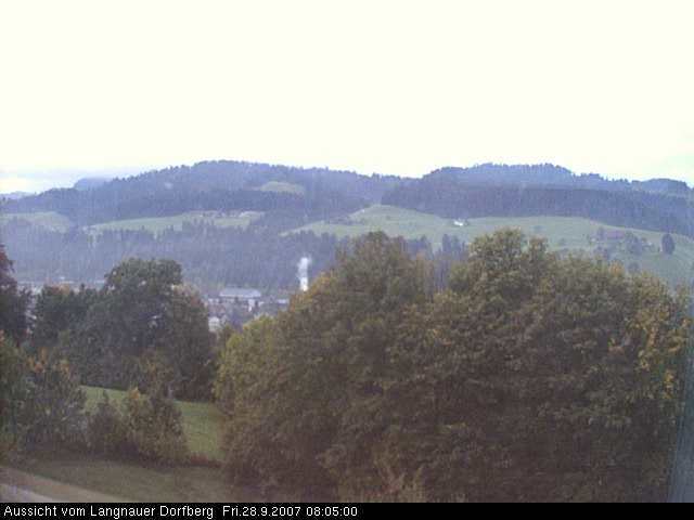 Webcam-Bild: Aussicht vom Dorfberg in Langnau 20070928-080500
