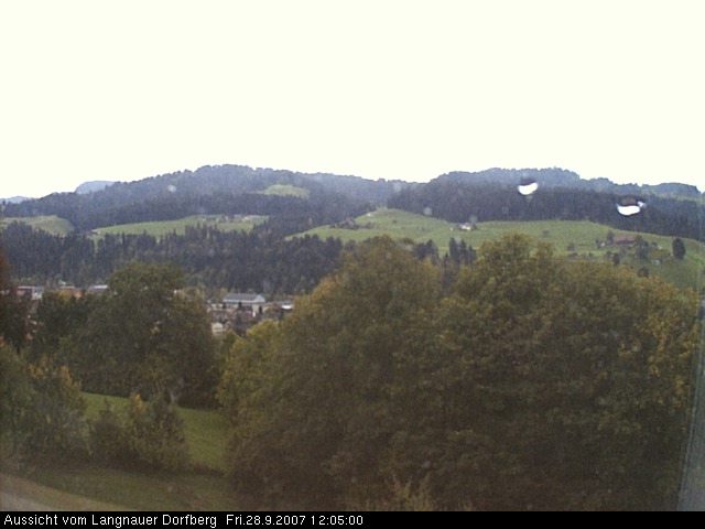 Webcam-Bild: Aussicht vom Dorfberg in Langnau 20070928-120500