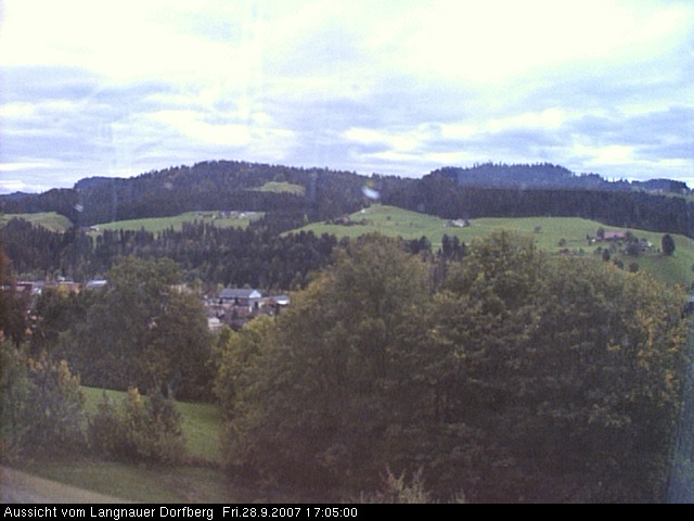 Webcam-Bild: Aussicht vom Dorfberg in Langnau 20070928-170500