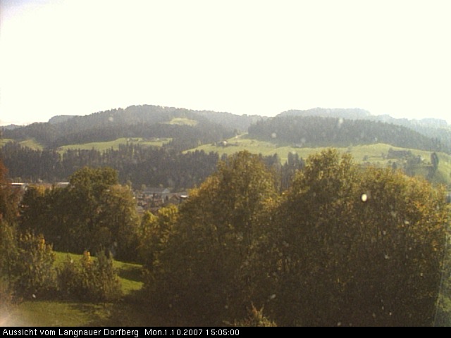 Webcam-Bild: Aussicht vom Dorfberg in Langnau 20071001-150500