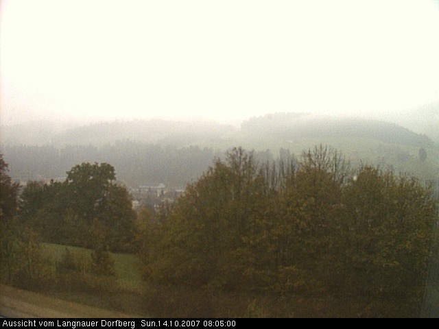 Webcam-Bild: Aussicht vom Dorfberg in Langnau 20071014-080500