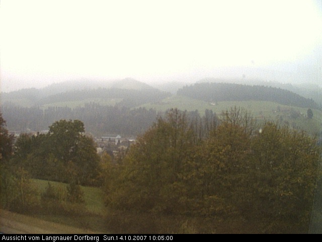 Webcam-Bild: Aussicht vom Dorfberg in Langnau 20071014-100500