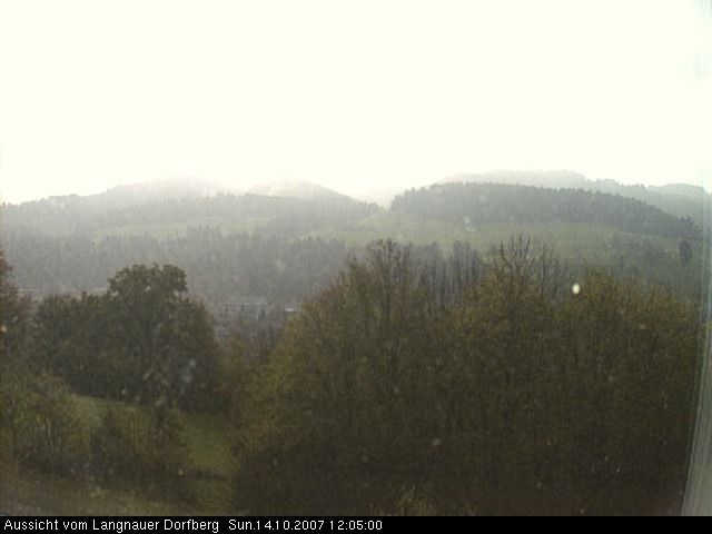 Webcam-Bild: Aussicht vom Dorfberg in Langnau 20071014-120500