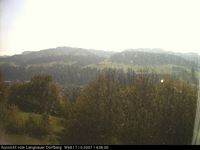 Webcam-Bild: Aussicht vom Dorfberg in Langnau 20071017-140500