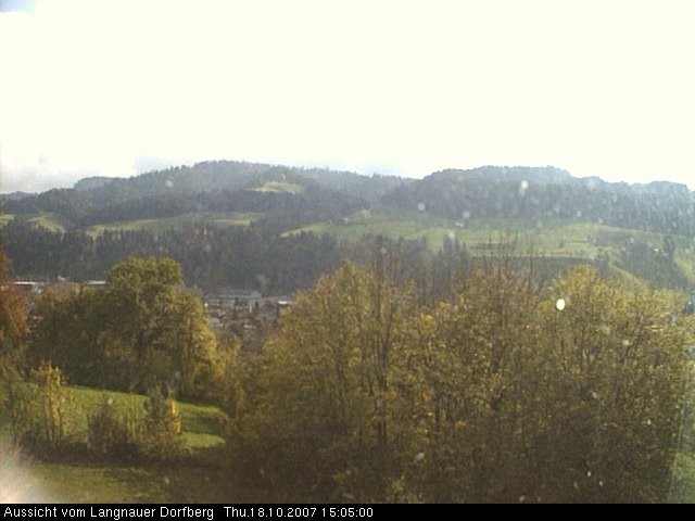 Webcam-Bild: Aussicht vom Dorfberg in Langnau 20071018-150500