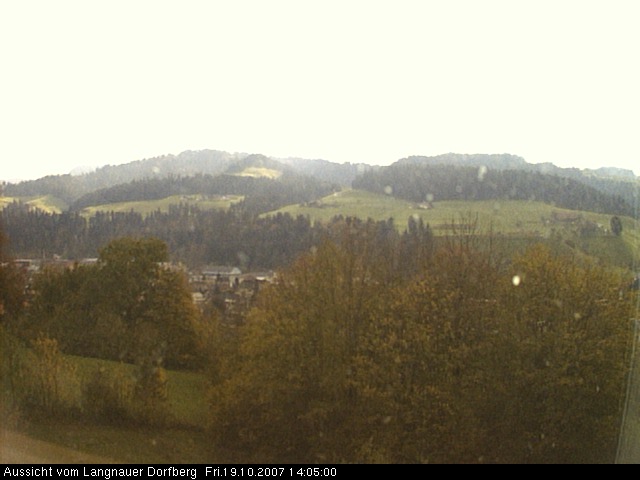 Webcam-Bild: Aussicht vom Dorfberg in Langnau 20071019-140500