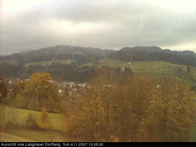 Webcam-Bild: Aussicht vom Dorfberg in Langnau 20071104-150500