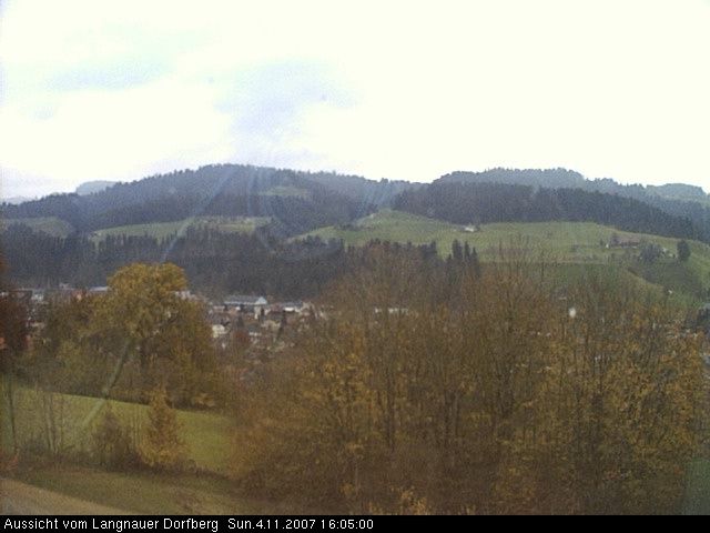 Webcam-Bild: Aussicht vom Dorfberg in Langnau 20071104-160500