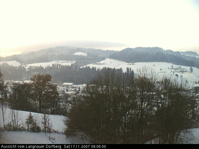 Webcam-Bild: Aussicht vom Dorfberg in Langnau 20071117-080500