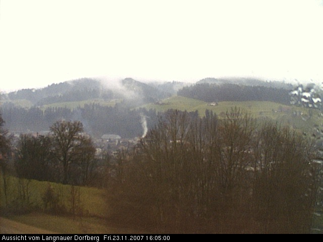 Webcam-Bild: Aussicht vom Dorfberg in Langnau 20071123-160500