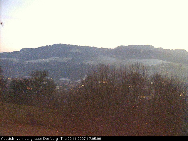 Webcam-Bild: Aussicht vom Dorfberg in Langnau 20071129-170500
