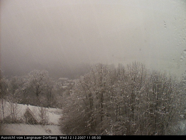 Webcam-Bild: Aussicht vom Dorfberg in Langnau 20071212-110500