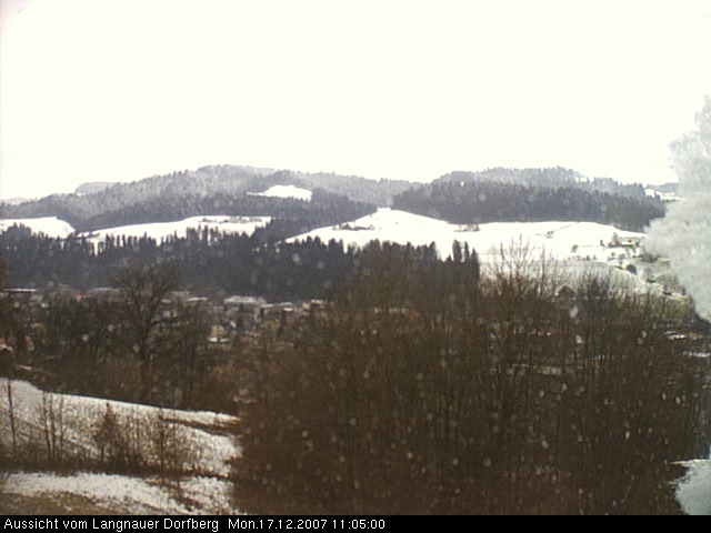Webcam-Bild: Aussicht vom Dorfberg in Langnau 20071217-110500