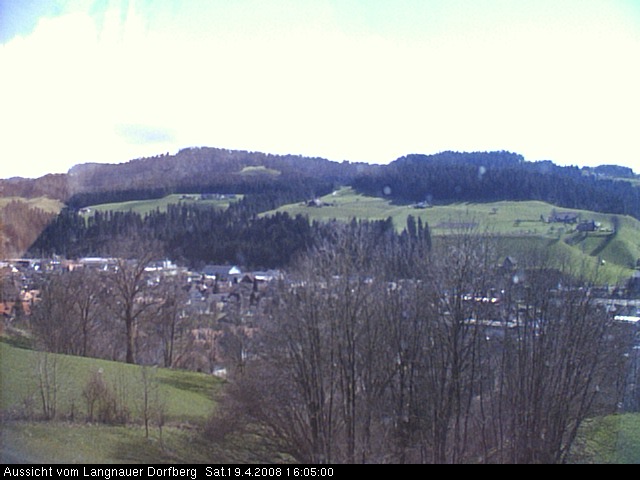 Webcam-Bild: Aussicht vom Dorfberg in Langnau 20080419-160500