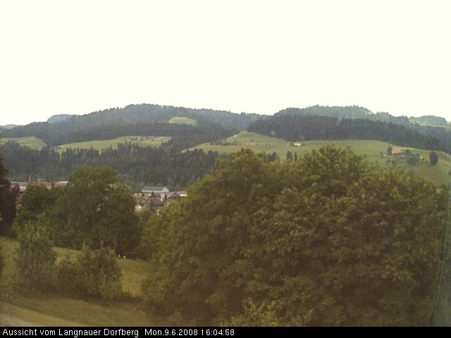 Webcam-Bild: Aussicht vom Dorfberg in Langnau 20080609-160500