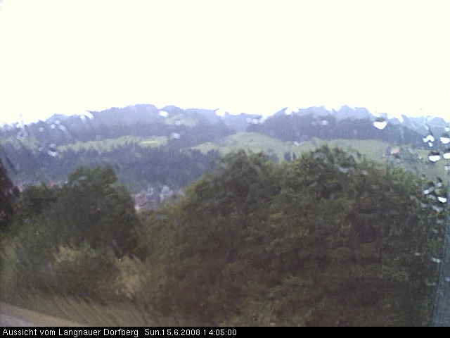 Webcam-Bild: Aussicht vom Dorfberg in Langnau 20080615-140500