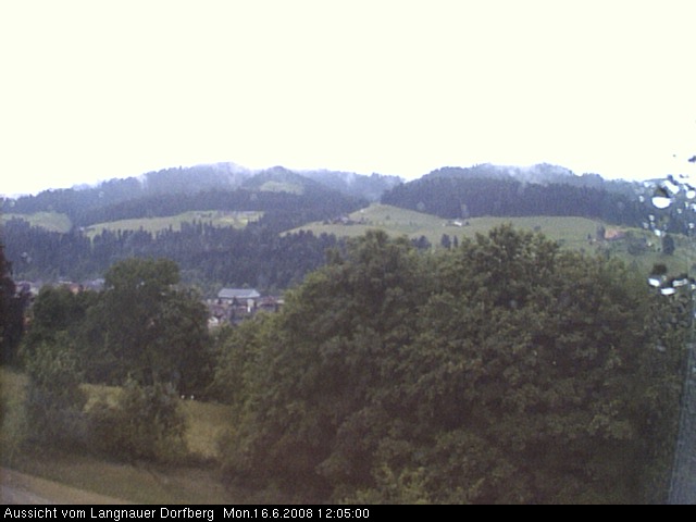 Webcam-Bild: Aussicht vom Dorfberg in Langnau 20080616-120500