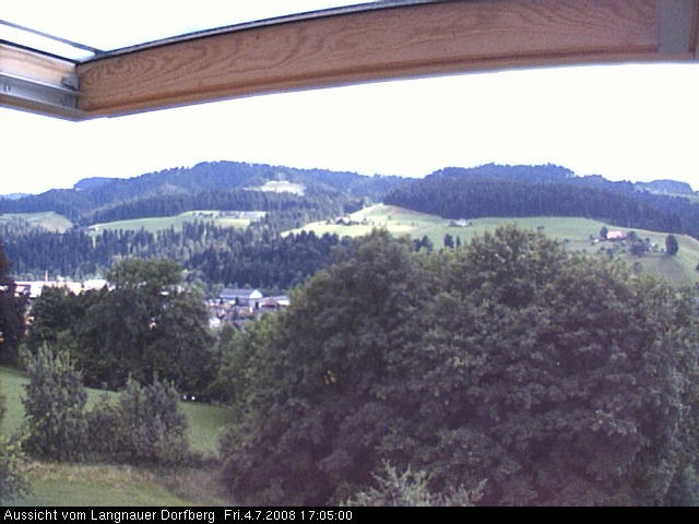 Webcam-Bild: Aussicht vom Dorfberg in Langnau 20080704-170500