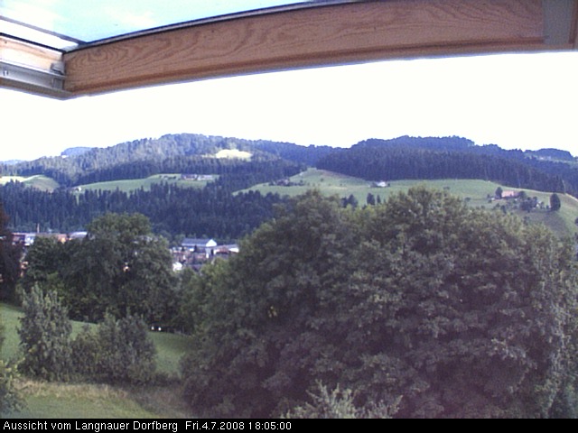Webcam-Bild: Aussicht vom Dorfberg in Langnau 20080704-180500