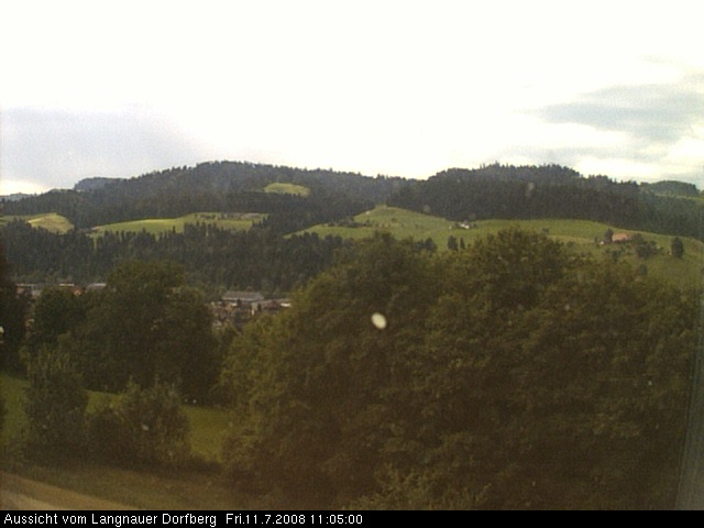 Webcam-Bild: Aussicht vom Dorfberg in Langnau 20080711-110500