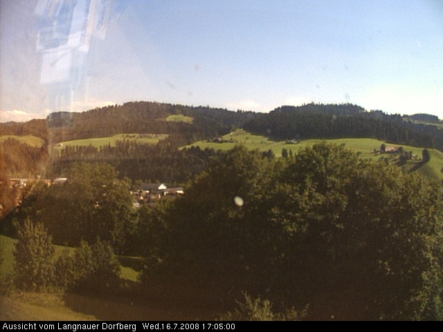 Webcam-Bild: Aussicht vom Dorfberg in Langnau 20080716-170500