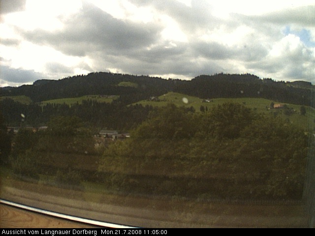 Webcam-Bild: Aussicht vom Dorfberg in Langnau 20080721-110500