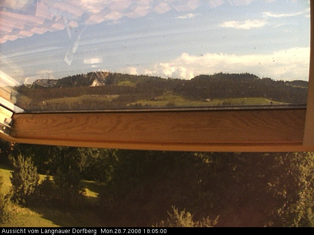 Webcam-Bild: Aussicht vom Dorfberg in Langnau 20080728-180500