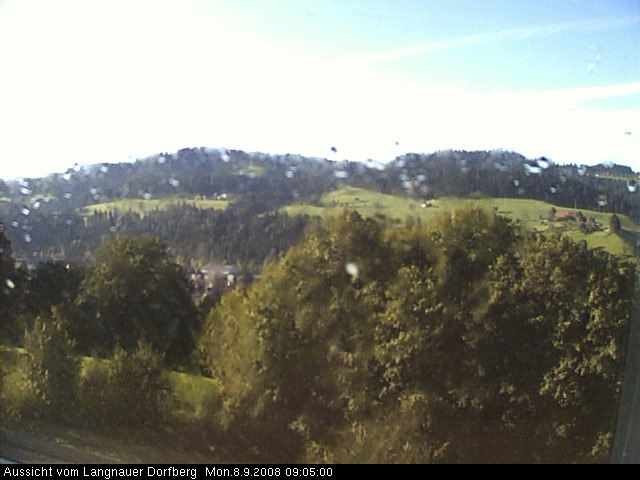 Webcam-Bild: Aussicht vom Dorfberg in Langnau 20080908-090500